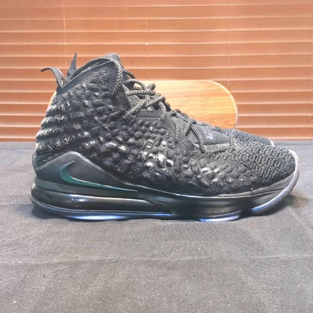 LeBron 17 XVII Global Currency Shoes